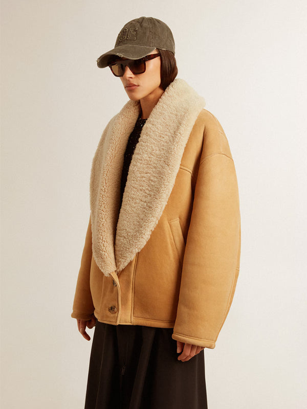 Womens-Sheepskin-Jacket-With-A-Wide-Shearling-Shawl-Collar